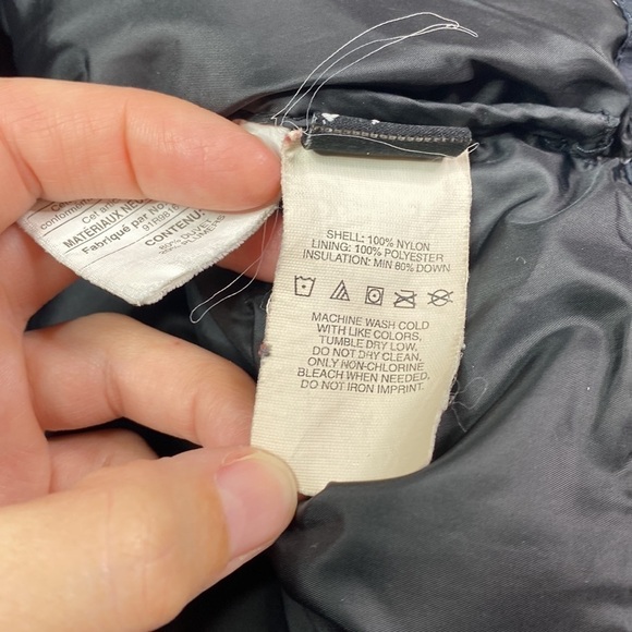 Vintage Oakley Black Down Puffer Vest Regular Fit Medium - Picture 10 of 12